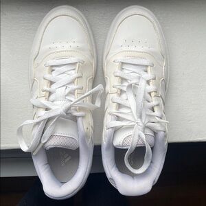 Adidas Classic White Low-Top Sneakers Size 6.5